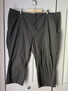 INC size 22 cotton capris